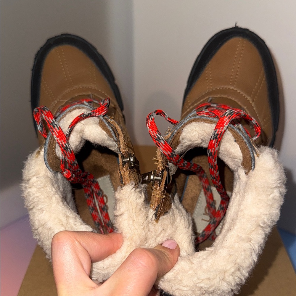 UGG Kids Brown & Black Shearling-Trim Lace-Up Boots with Red Accents - Picture 7 of 15